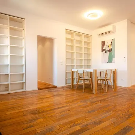 Oberdan Terrace בולוניה