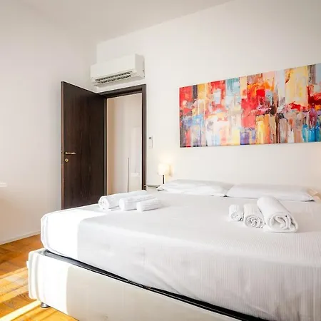 Oberdan Terrace * Bologna